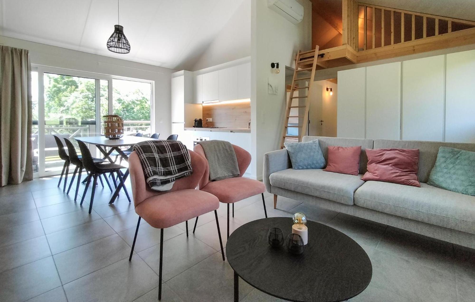 Nice Home In Somme-Leuze With Wifi Exterior foto